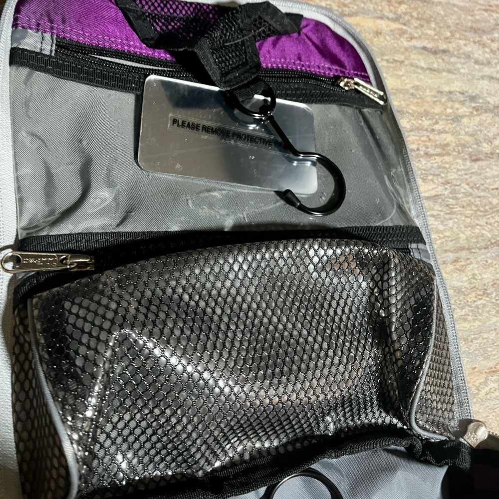 NWT L.L. Bean Antique Plum personal organizer - Picture 15 of 15